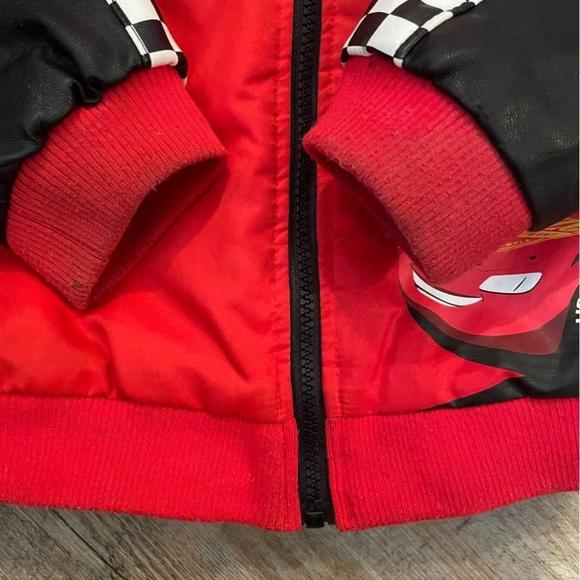 Lighting McQueen Cars Jacket Disneyland Disney Store Size 9/10 Racing Bomber Red - Picture 7 of 12
